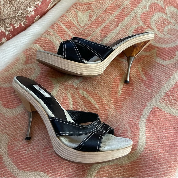 Prada nylon heeled sandal - Picture 4 of 7